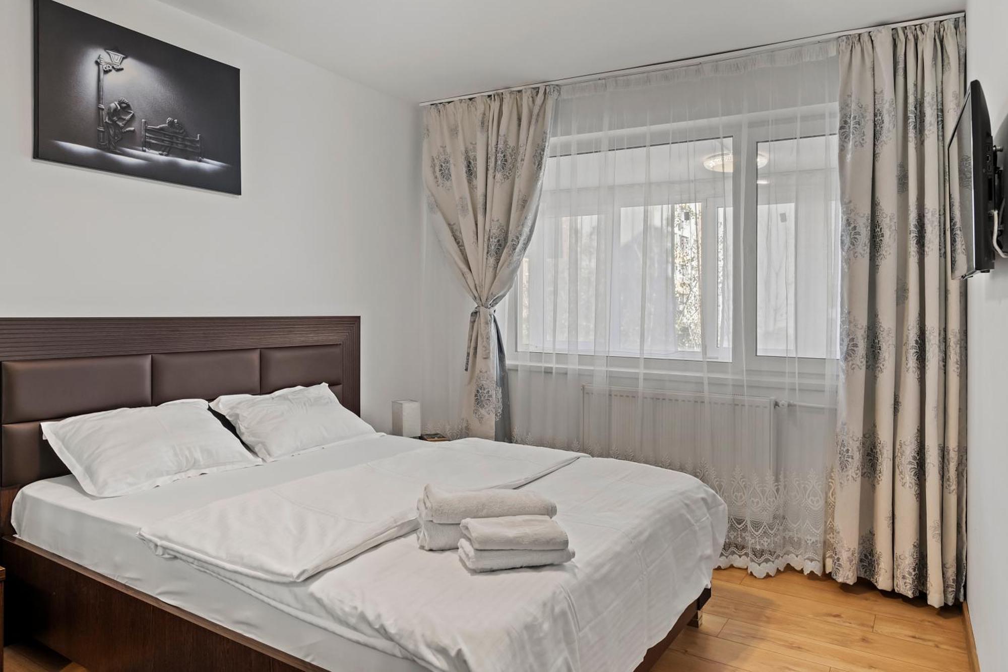 Apartament De Lux Drumul Taberei Bucureşti Ngoại thất bức ảnh