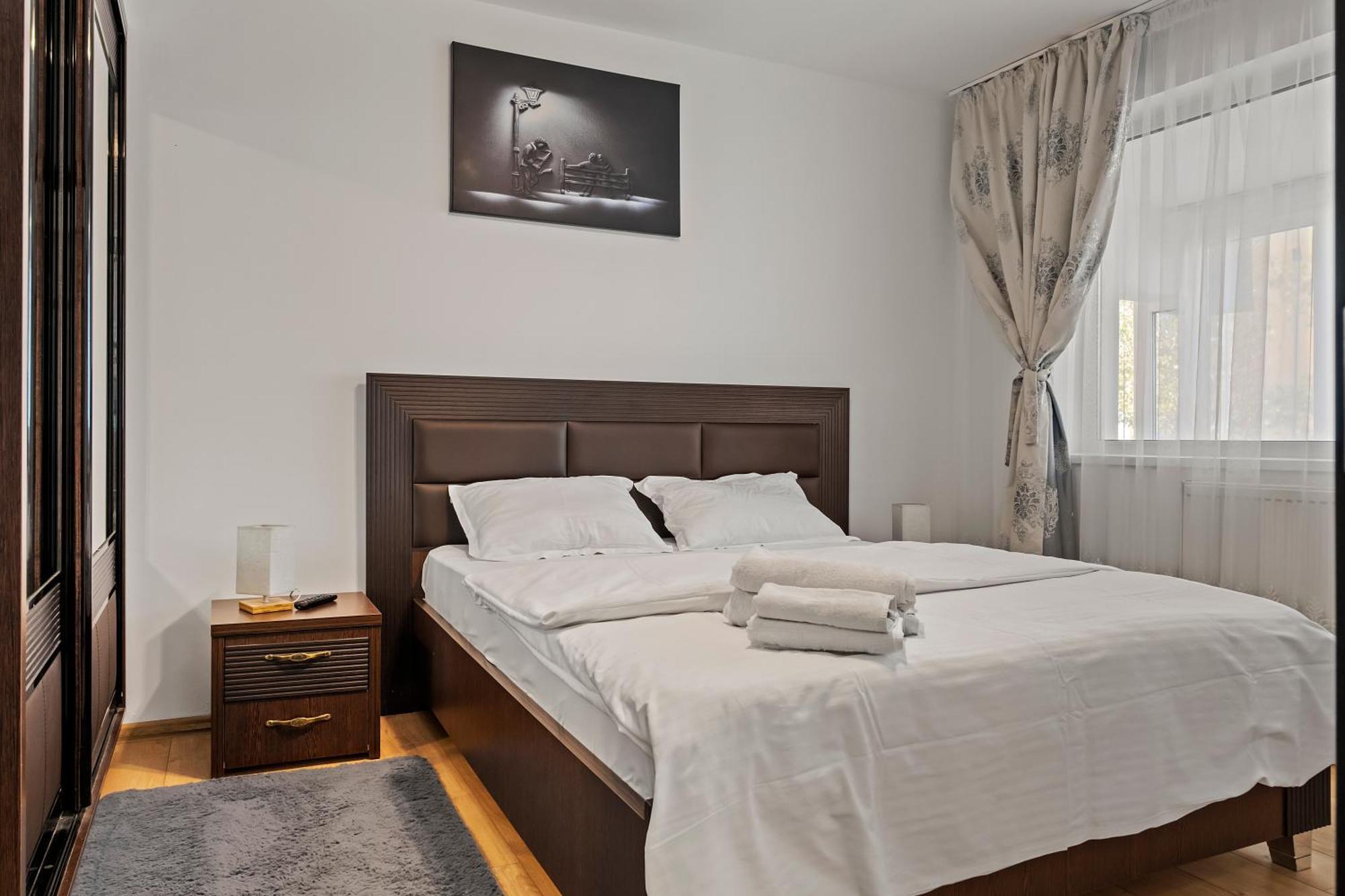 Apartament De Lux Drumul Taberei Bucureşti Ngoại thất bức ảnh