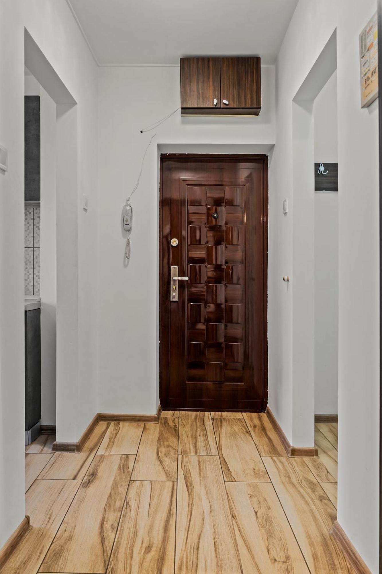 Apartament De Lux Drumul Taberei Bucureşti Ngoại thất bức ảnh