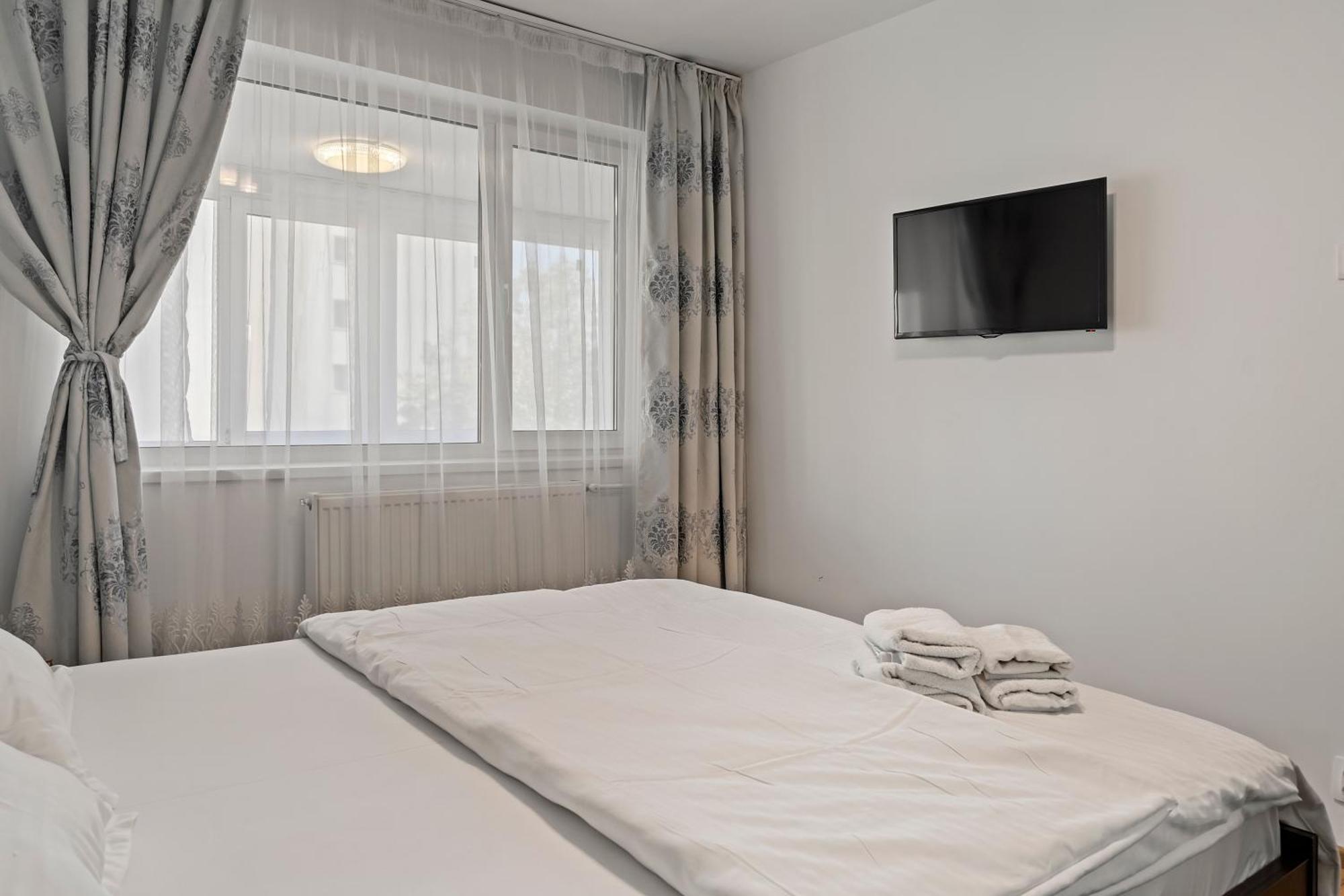 Apartament De Lux Drumul Taberei Bucureşti Ngoại thất bức ảnh